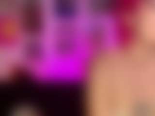 Bella Cherry's Live Sex Cam Show