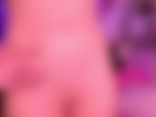 Live cam show with Bella Cherry - Squirt on Camsoda