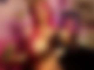 Bella Cherry's Live Sex Cam Show