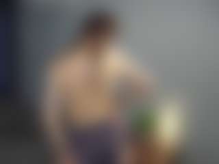 GidgetTroha's Live Sex Cam Show