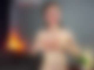 GidgetTroha's Live Sex Cam Show