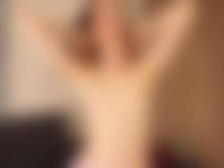 GidgetTroha's Live Sex Cam Show