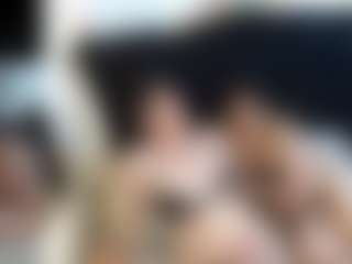 Iris-bloom69's Live Sex Cam Show