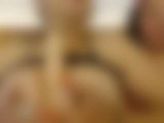 Iris-bloom69's Live Sex Cam Show