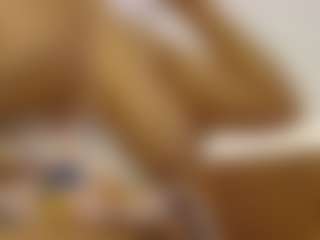 Iris-bloom69's Live Sex Cam Show