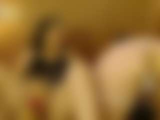 Iris-bloom69's Live Sex Cam Show