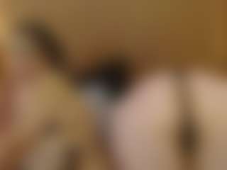 Iris-bloom69's Live Sex Cam Show