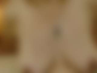 Iris-bloom69's Live Sex Cam Show