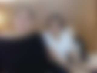 Live cam show with Iris-bloom69 - Strip on xxxlivecams.org