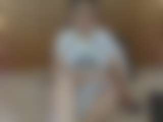Live cam show with Iris-bloom69 - Drinking on sexytreat.net