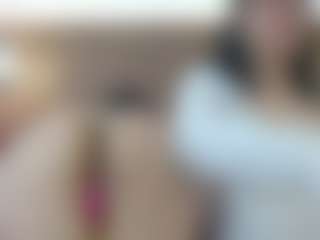Live cam show with Iris-bloom69 - Lush on Lustler