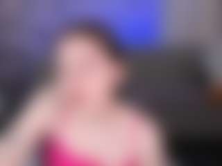 Live cam show with Kylie-Voss - Tease on livesexfox.com