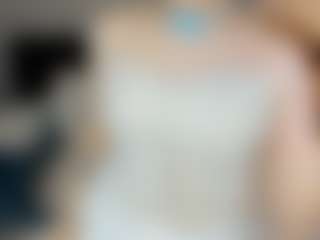 Live cam show with Kylie-Voss - Public Brown Hair on MyBangCams