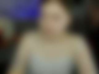Live cam show with Kylie-Voss - Roleplay on realtime-chat