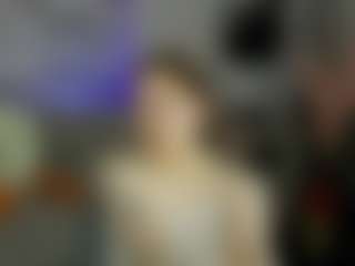 Live cam show with Kylie-Voss - Student on realtime-chat