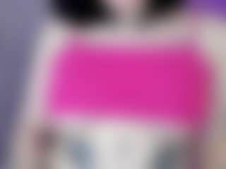 Live cam show with Kylie-Voss - Pegging on TottyGirls