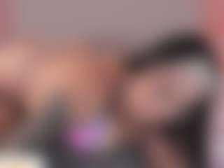 Live cam show with MichelleMendez - Smoking on livesuperchat.net