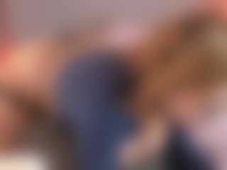 Live cam show with MichelleMendez - Moaning on TottyGirls