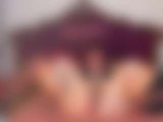 Live cam show with PassionaLIVE - Dildo on EXY