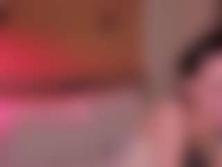Live cam show with sakurabloom - Green Eyes on googirlz