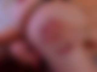 Live cam show with SandraWarren - Brown Hair on fapnchat