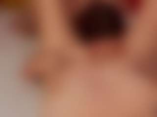 Live cam show with SandraWarren - Lovense on AdultVida.com
