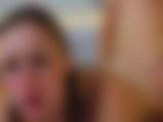 Live cam show with SandraWarren - Normal on Streamer API