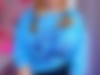Live cam show with Sirena-Brighton - Petite Young Adult on Uber Horny