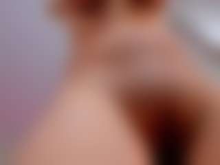 Live cam show with Sirena-Brighton - Red Hair Squirt on Camsoda