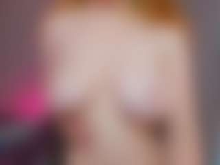 Live cam show with Sirena-Brighton - Natural on Gym Cam Girls