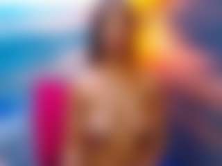 SweetsineAura's Live Sex Cam Show