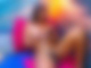 SweetsineAura's Live Sex Cam Show