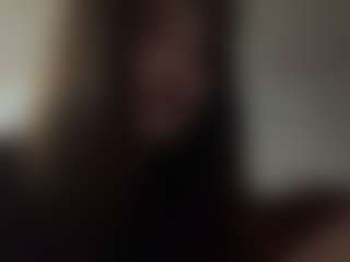 Live cam show with YungWillmann - Cosplay on AdultVida.com