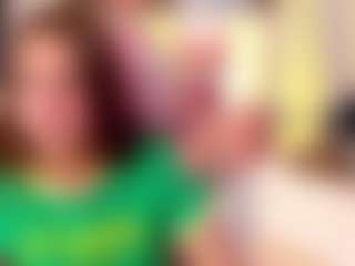 Live cam show with CamilleBlair - Princess on AdultVida.com