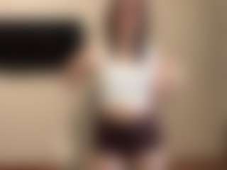 ChanellDworak's Live Sex Cam Show