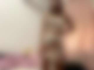 Live cam show with GiuseppinaSolberg - Athletic on Camsoda