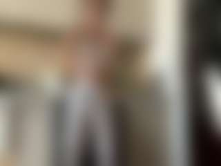 Live cam show with GiuseppinaSolberg - Nipple Piercings on Free Soda