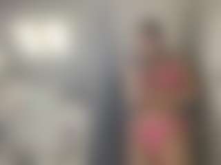Live cam show with GiuseppinaSolberg - Public on Camiplay Live