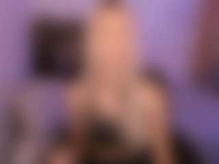 Live cam show with LauraPurr - Hairy Young Adult on parknlotfishbdy