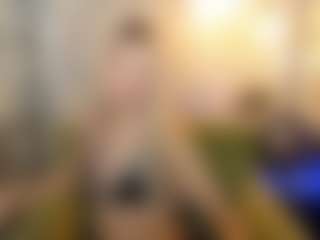LauraPurr's Live Sex Cam Show