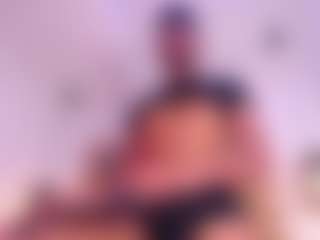 Live cam show with MichaelHanks - Tattoos on SinfulBabes