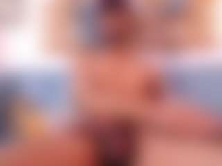 Live cam show with MichaelHanks - Brunette Hair on Big Tits