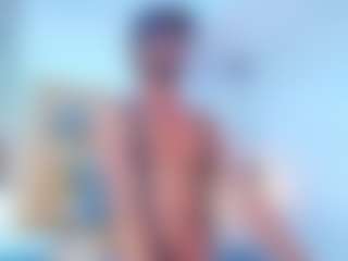 Live cam show with MichaelHanks - Brunette Hair on Stripli.com