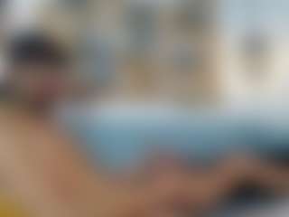 MichaelHanks's Live Sex Cam Show