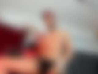 MichaelHanks's Live Sex Cam Show