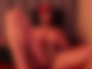 Spettacolo in cam dal vivo con MichaelHanks - Slave su Camsoda