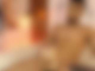 Live cam show with MichaelHanks - Blowjob on Soda Cam
