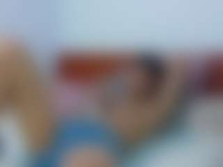 Live cam show with Skook-Gray - Facial on Dolls Live