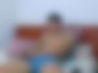 Live cam show with Skook-Gray - Drinking on Camming Site