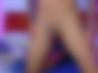 Live cam show with Skook-Gray - Tease on Camsoda